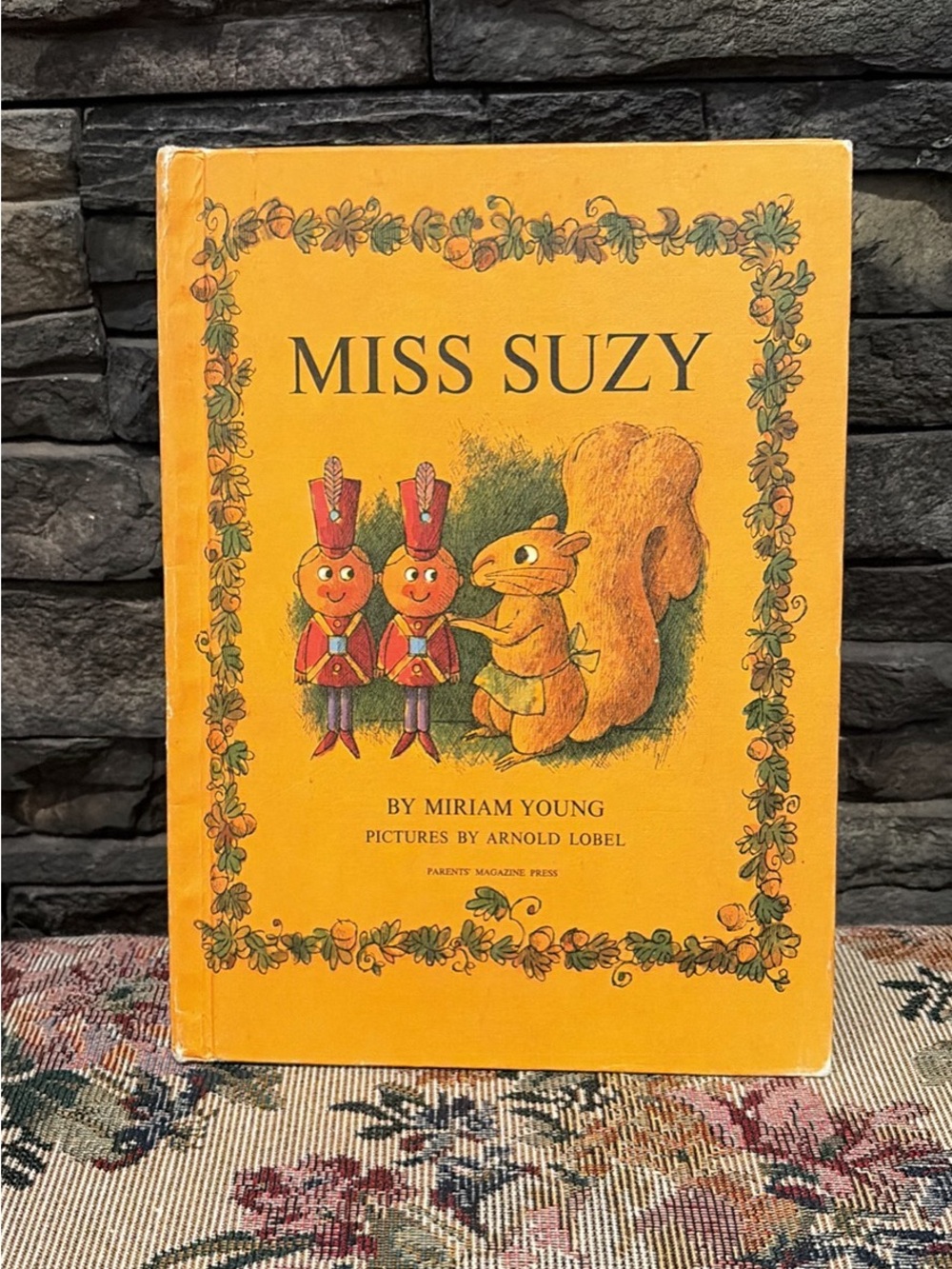 Miss Suzy by Miriam Young, Illustrated by Arnold Lobel